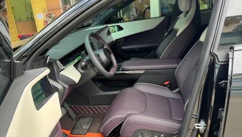 Car for rent at Sihanoukville and Phnom Penh