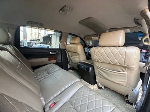 Car for rent at Sihanoukville and Phnom Penh