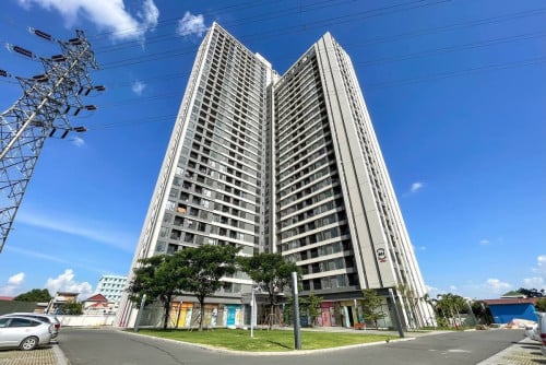 Condo R and F one bedroom for rent