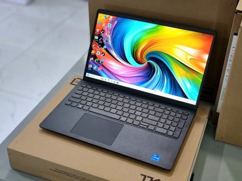 Dell DC-15250 i5-1334U RAM 8GB M2 512GB 15.6" Touch Screen New=499$