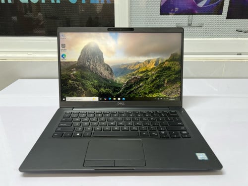 Dell Latitude 7400