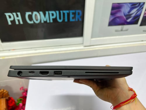 Dell Latitude 7400