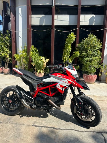 Ducati hyper 821 c. full tax year 2014