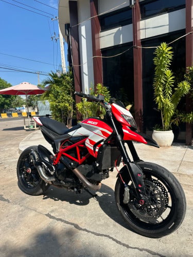 Ducati hyper 821 c. full tax year 2014