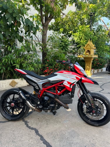 Ducati hyper 821 c. full tax year 2014