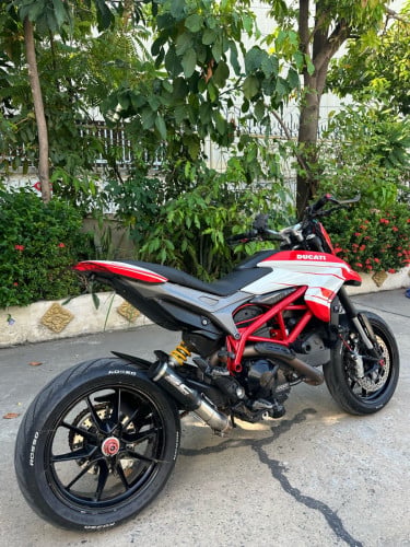 Ducati hyper 821 c. full tax year 2014