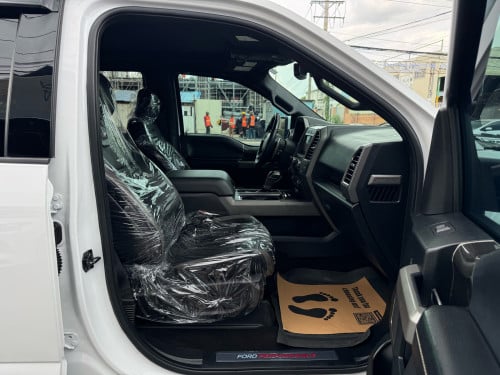 FORD F-150 RAPTOR 2018 Full options ឡាន មិនធ្លាប់ជួល ម្ចាស់ទិញក្រដាសពន្ធថ្មី• បើកដំបូល + ក្លុបក្រោយ