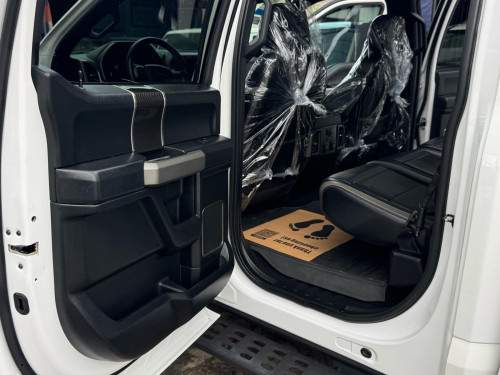 FORD F-150 RAPTOR 2018 Full options ឡាន មិនធ្លាប់ជួល ម្ចាស់ទិញក្រដាសពន្ធថ្មី• បើកដំបូល + ក្លុបក្រោយ