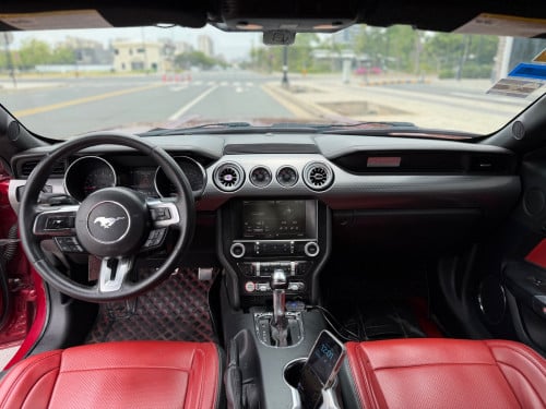 ford mustang ,full options ,2015 ,ឡាន​ក្រុមហ៊ុន​ ខ្លាញ់​គោ​