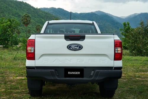 Ford Ranger XL 2026/ស្តុកទិញភ្លាម បានភ្លាម