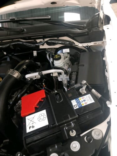 Ford ranger XLT 2023 ថ្មី ទឹកថ្នាំហ្ស៊ីន ធានាអត់បុកប៉ះ ធានាទិញចូលវិញ