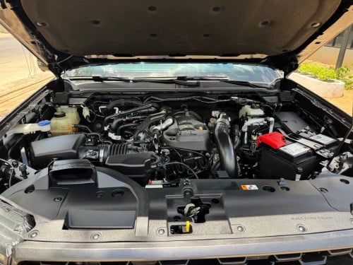 ford wildrak 2023 ខ្មៅ