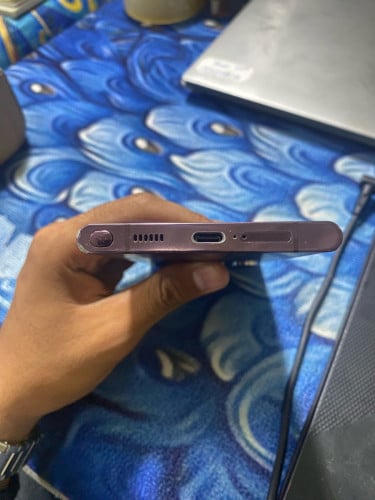 Galaxy S22 ultra សំណុំសុីន ស្ទើរតួ លក់285$
