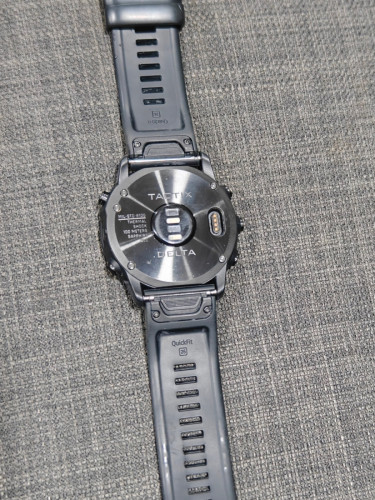 Garmin tactix delta. No solar