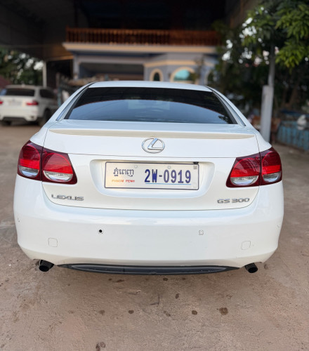 GS 300 full p2 ឆ្នាំ​ 2006 ឯកសារម្ចាស់ដេីមទី1ម៉ាសុីនប្រអប់លេខជេីងក្រោមនៅអេមទាំងអស់ធានាជូន