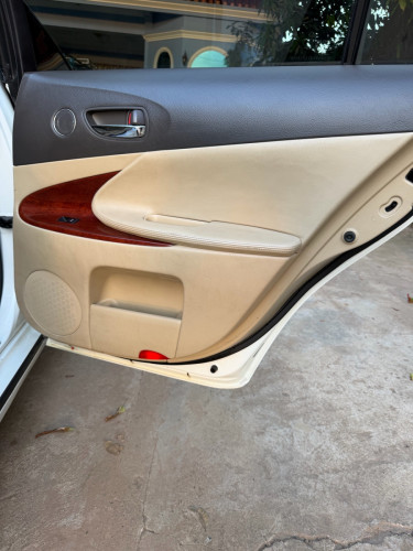 GS 300 full p2 ឆ្នាំ​ 2006 ឯកសារម្ចាស់ដេីមទី1ម៉ាសុីនប្រអប់លេខជេីងក្រោមនៅអេមទាំងអស់ធានាជូន