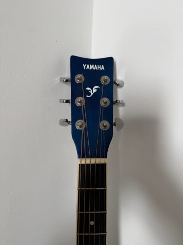 Guitar yamaha
