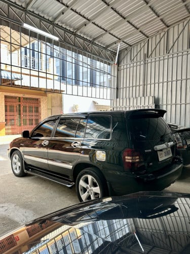 Highlander ឆ្នាំ02 Limited ប៉ុង​1​ V6