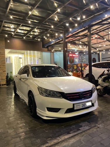 Honda Accord 2.4l 2014 ម្ចាស់ផ្ទាល់