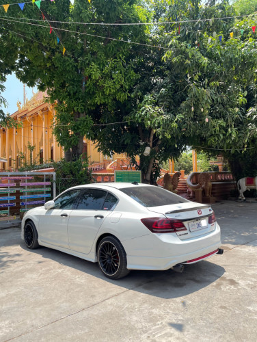 Honda Accord 2.4l 2014 ម្ចាស់ផ្ទាល់