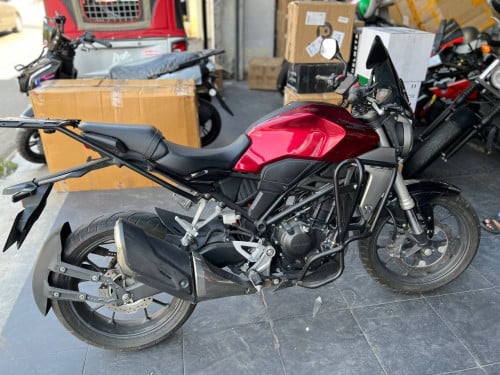 Honda CB250 2018 មួយទឹក ស្លាកលេខ នៅស្អាត