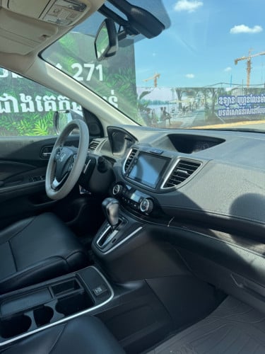 Honda CR V 016 ឡានស្អាតម្ចាស់ជិះថែរ