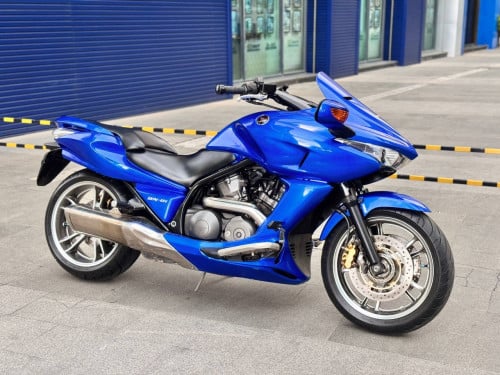 Honda DN-01 2012 tax Paper