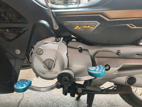 Honda Dream 2017 Up 022