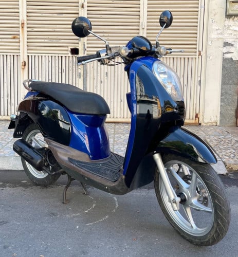 Honda scoopy (110cc, year2010, 650$) have all documents