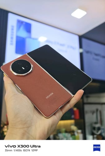 honor Magic V3 global 700$