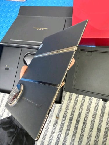 Huawei Mate XT 16G 1T ChinaBlack 99%