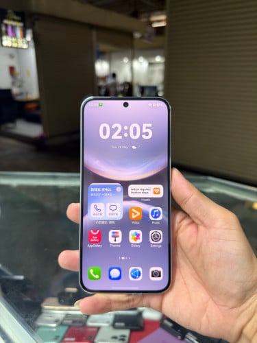 Huawei Nova 14 SE White CH , Ram12GB HD256GB Phone Condition 99% , ម៉ាស៊ីនសានុំ