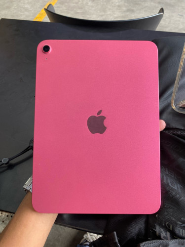 iPad A16 128G only WiFi