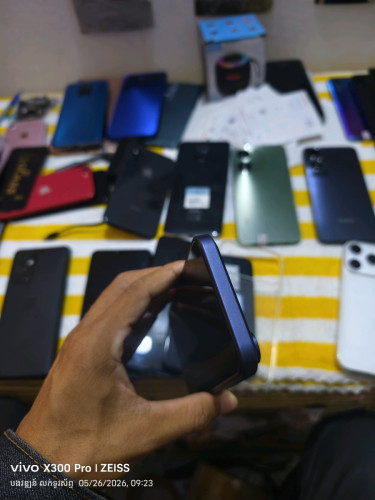 Iphone 11 up 17Pro ស្កេន