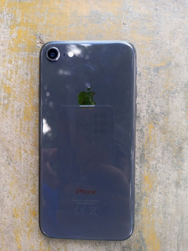 Iphone 8 (64G)