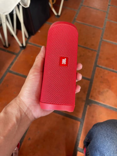 Jbl flip 4