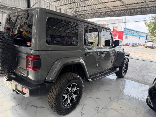 Jeep 2021 Rubicon ម្ចាស់ដើមទីមួយឡានក្រុមហ៊ុន