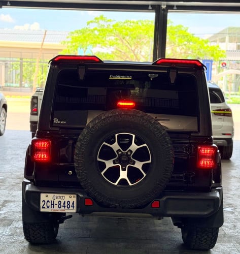 Jeep Wrangler up rubicon ថ្មីដាច់