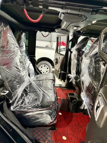 Jeep Wrangler up rubicon ថ្មីដាច់