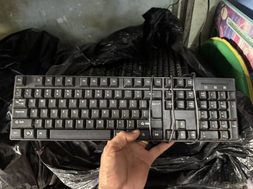 Keyboard មួយទឹក ស្អាត់ៗ 1=1.5$