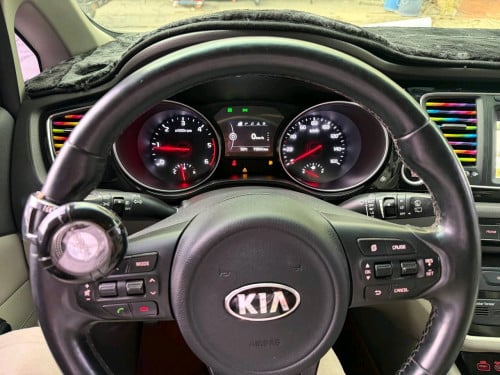 Kia Carnival Prestige 2015 បើកតំបូល 2សន្លឹក