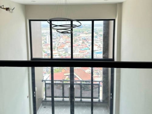 L tower 2bedroom Loft-Style available on sale