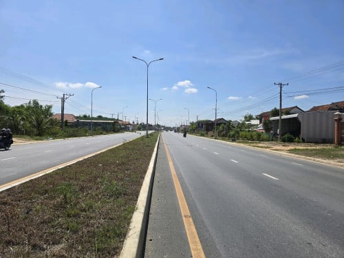 Land for sale a long road national 8