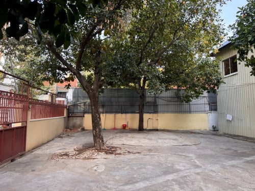 Land for Sale in Sangkat Tonle Bassac (25m x 40m)