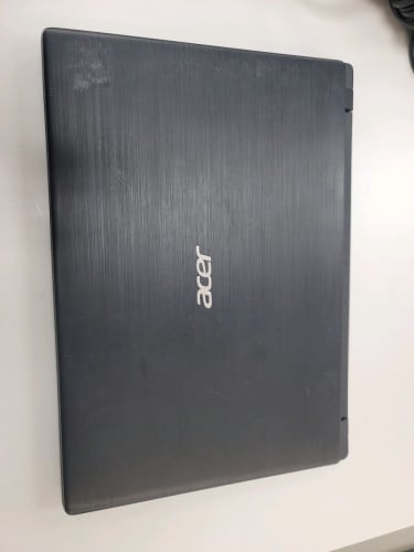 LAPTOP ACCER Aspire 3
