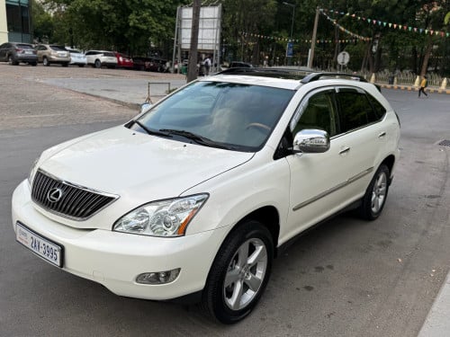 Lexus 330 05/H/F/pong1/2AV