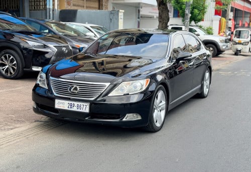 LEXUS LS460L 2011 FULL OPTION