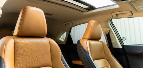 Lexus NX200T 9 Button Luxury ក្រដាសពន្ធ