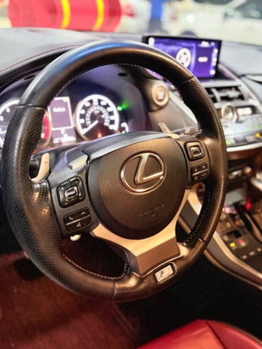 Lexus NX300 Full 2018 F-Sport