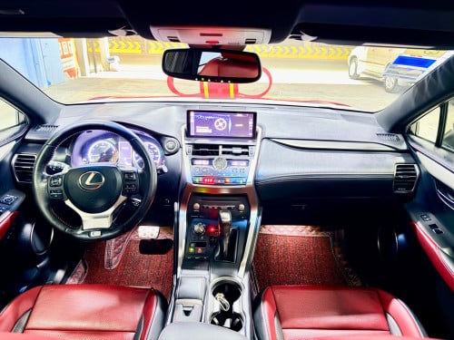 Lexus NX300 Full 2018 F-Sport